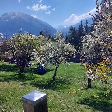 & Restaurant Le Chalvet Embrun