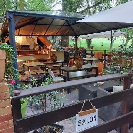 Szálloda & Restaurant Le Chalvet Embrun